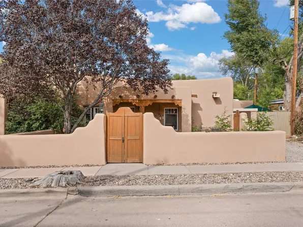 115 W Santa Fe Ave APT B, Santa Fe, NM 87505
