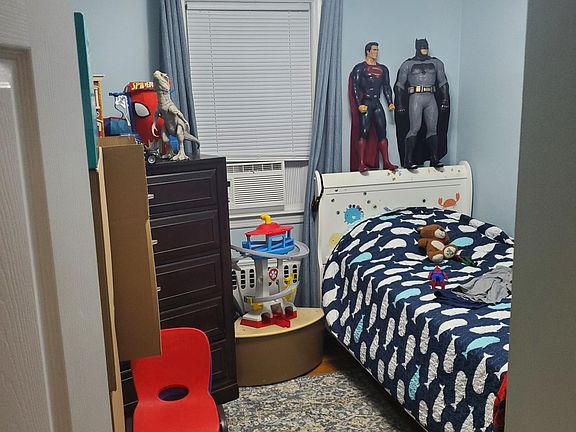 5th image of 22 Lennon Ave #1