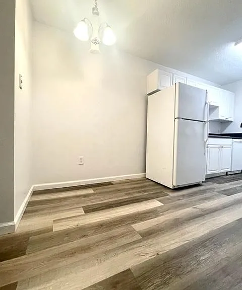 401 N Cromwell Rd #T1 — Photo 6