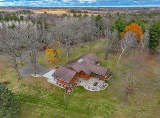 2613 Sandpiper Ln, Woodville, WI 54028