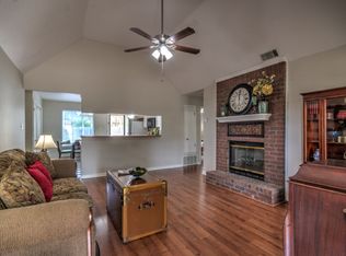 2772 Arbor Lane Dr, Memphis, TN 38133