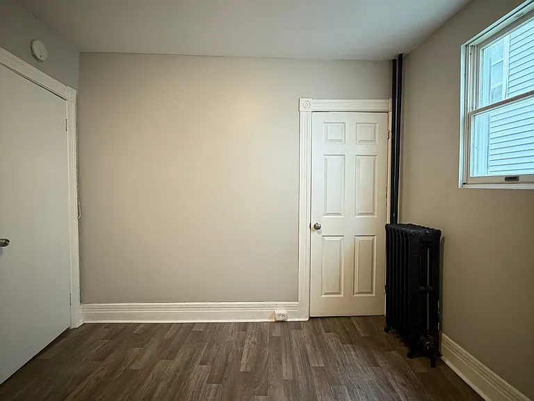 362 Livingston Ave #1 — Photo 8