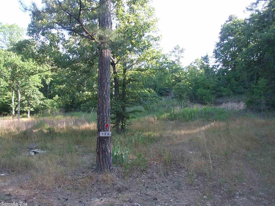 1st image of 128 Settlers Ln