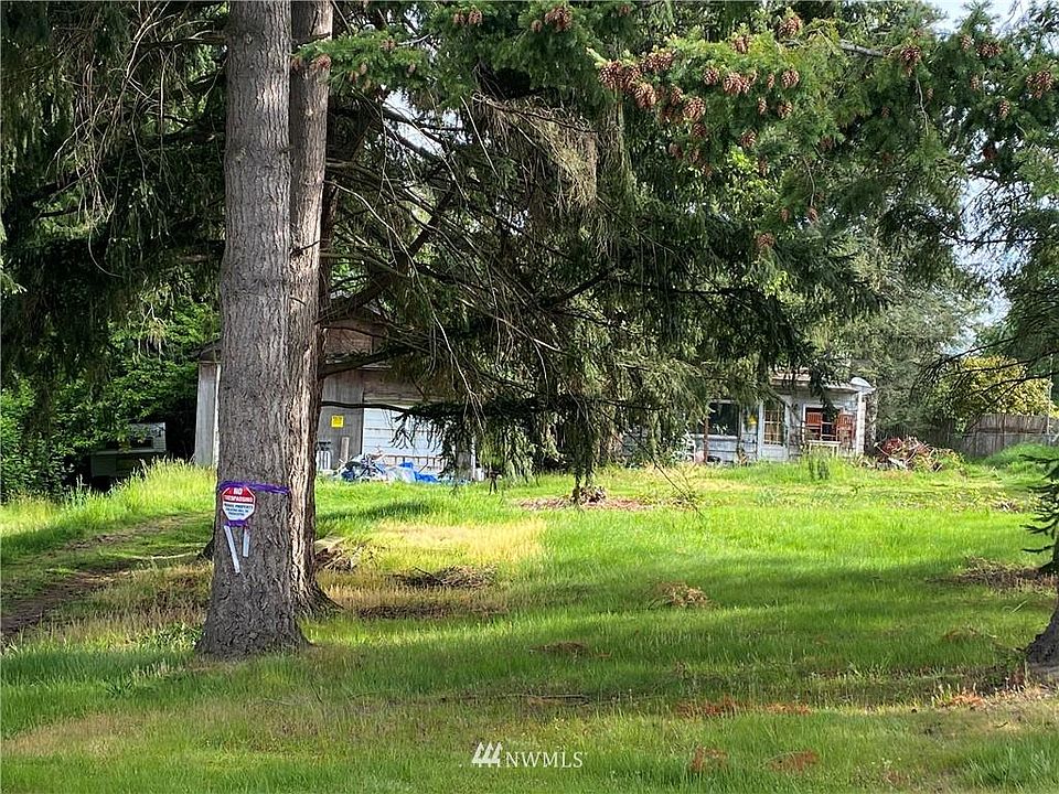 2nd image of 711 30th Ave SW