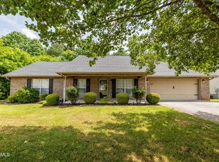 2402 Tamjo Dr, Maryville, TN 37801