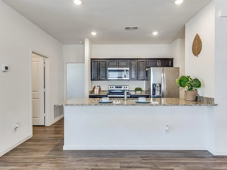6536 Trident Ct — Photo 13