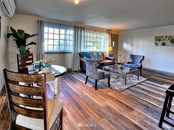 4th image of 5518 N 41st St