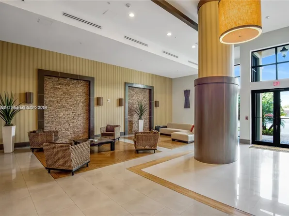 4242 NW 2nd St APT 1407, Miami, FL 33126