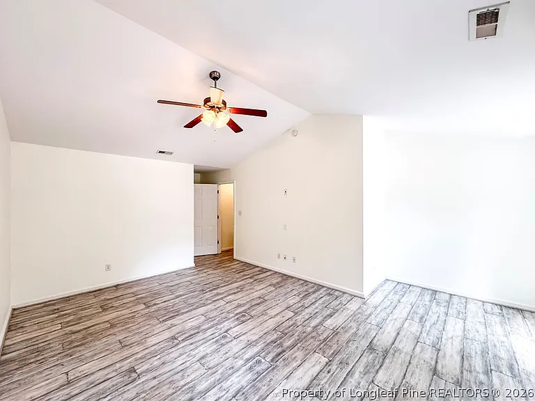 758 Blue Bird Dr — Photo 9