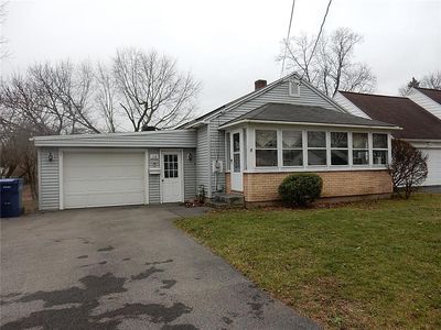 128 Landon Ave, Newark, NY, 14513