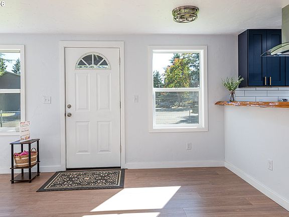 5th image of 5418 A St