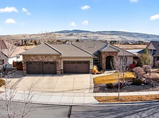 7290 Island Queen Dr, Sparks, NV 89436