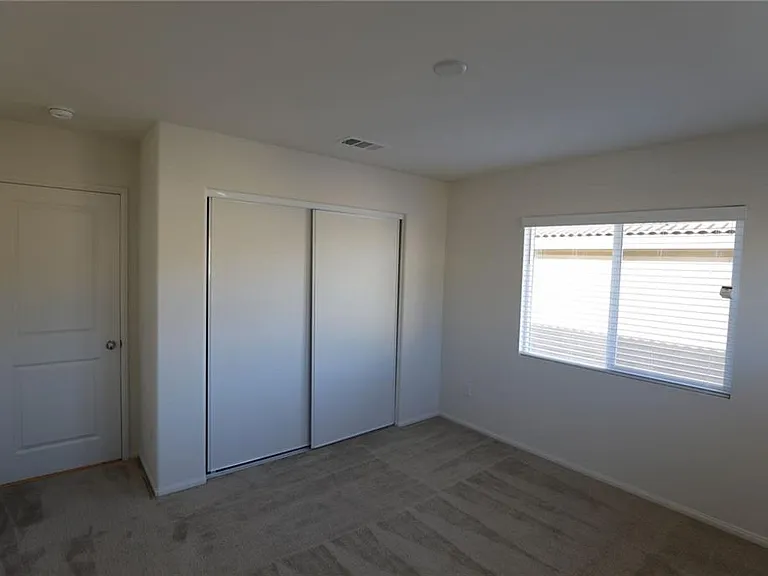 2119 Lavender Ln — Photo 10