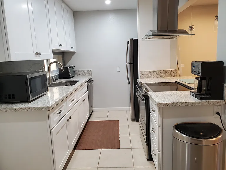 1225 Pacific Beach Dr #2F — Photo 12