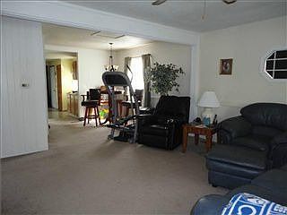 3rd image of 145 Crestwood Dr