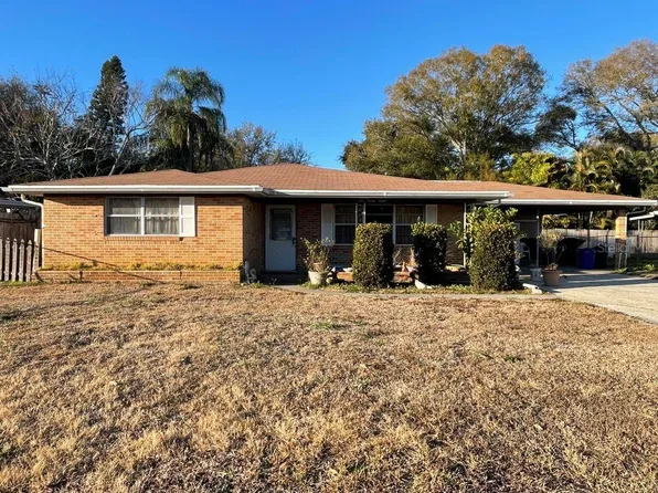 698 Roanoke St, Dunedin, FL 34698