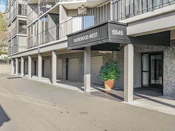 2nd image of 5545 E Evergreen Blvd APT 6204