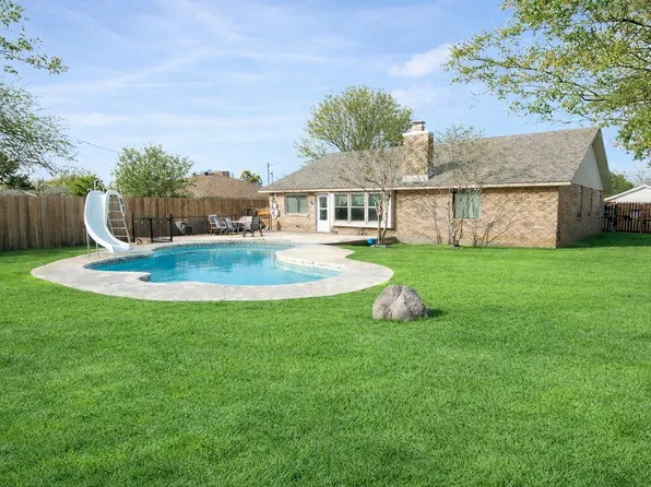 1609 Woodhill Dr, Round Rock, TX 78681