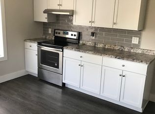 801 Kenwood Rd, Champaign, IL 61821