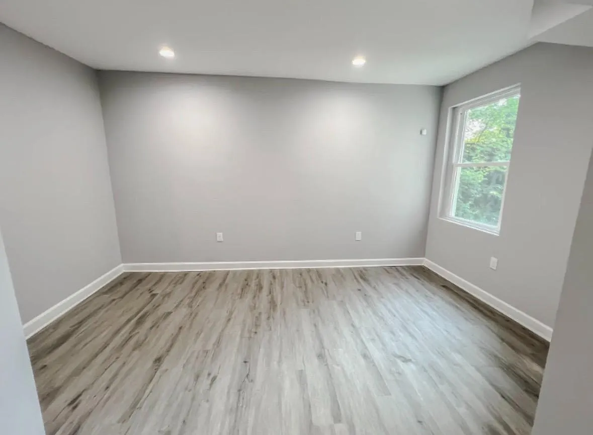 2922 Ridgewood Avenue - Main — Photo 4