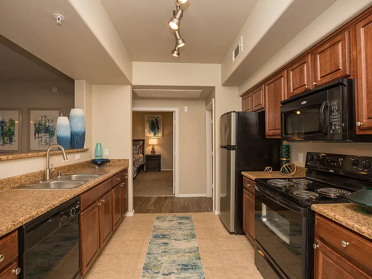 2b2 1182 SQFT 2 Bed 2 Bath