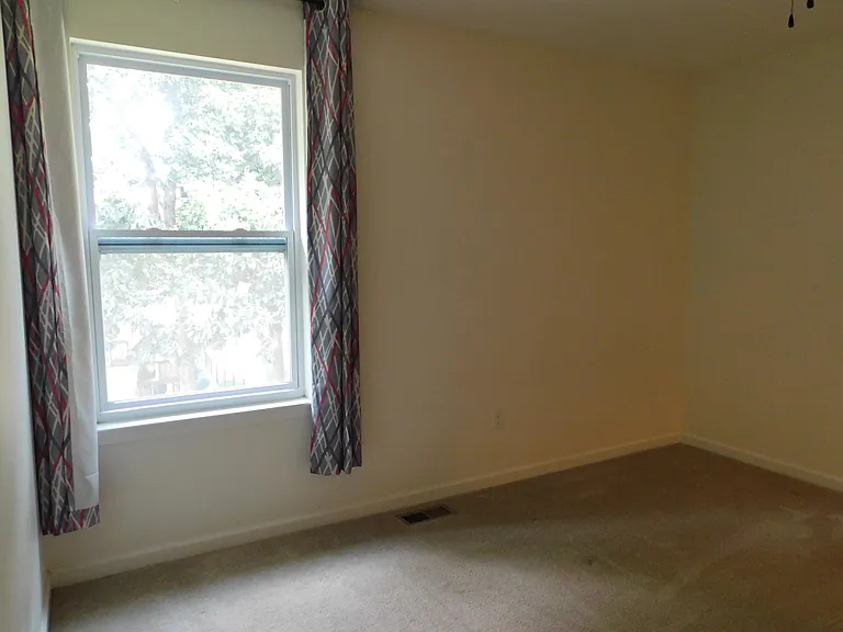 4251 Lilac Ln — Photo 13