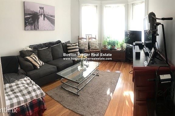 102 Queensberry St. #3 Boston - Fenway Unit Photo 9