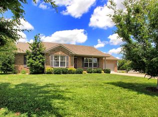 216 Foster Ln, Stanford, KY 40484