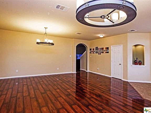 5th image of 3201 Cricklewood Dr