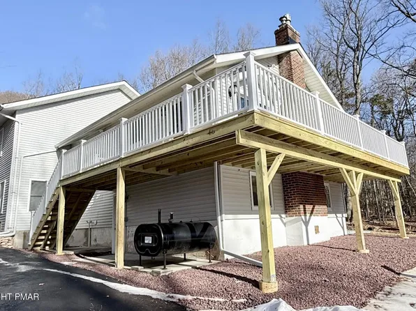 899 Lower Mountain Dr, Effort, PA 18330