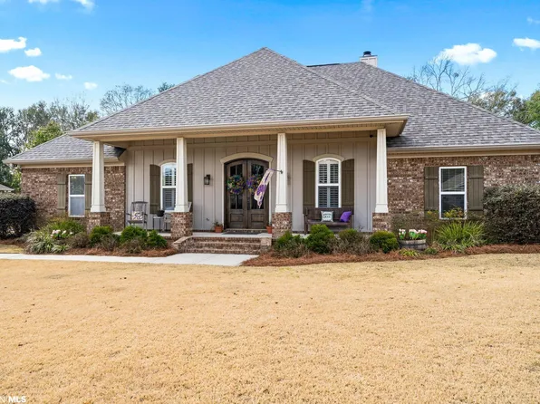 459 Dover St N, Fairhope, AL 36532