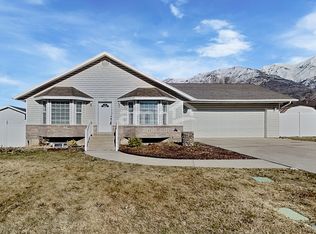 523 E Center St, Pleasant Grove, UT 84062