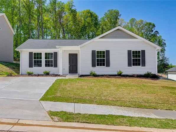 2333 Piccadilly Pines Ct, Winston Salem, NC 27127