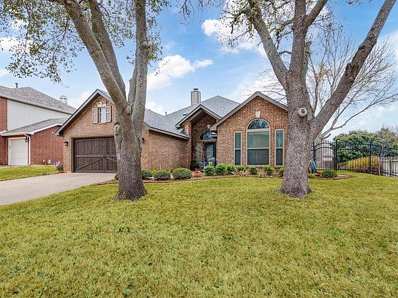 2nd image of 7828 Clover Leaf Dr