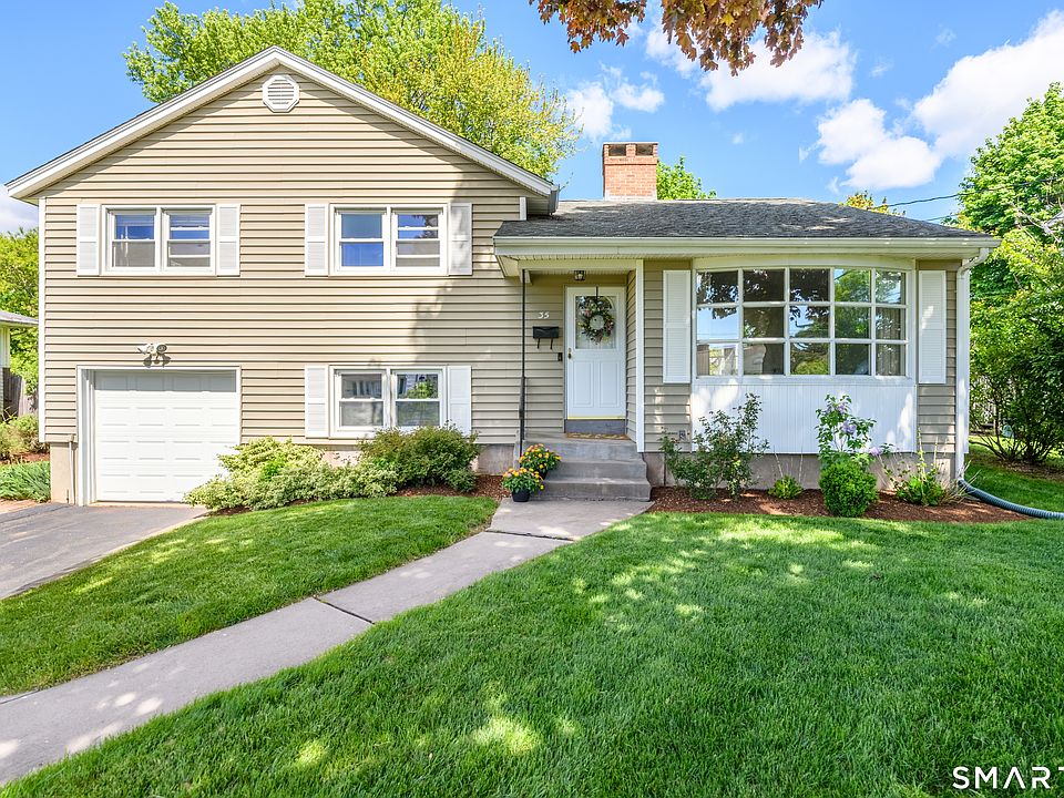 1st image of 35 High Ridge Drive