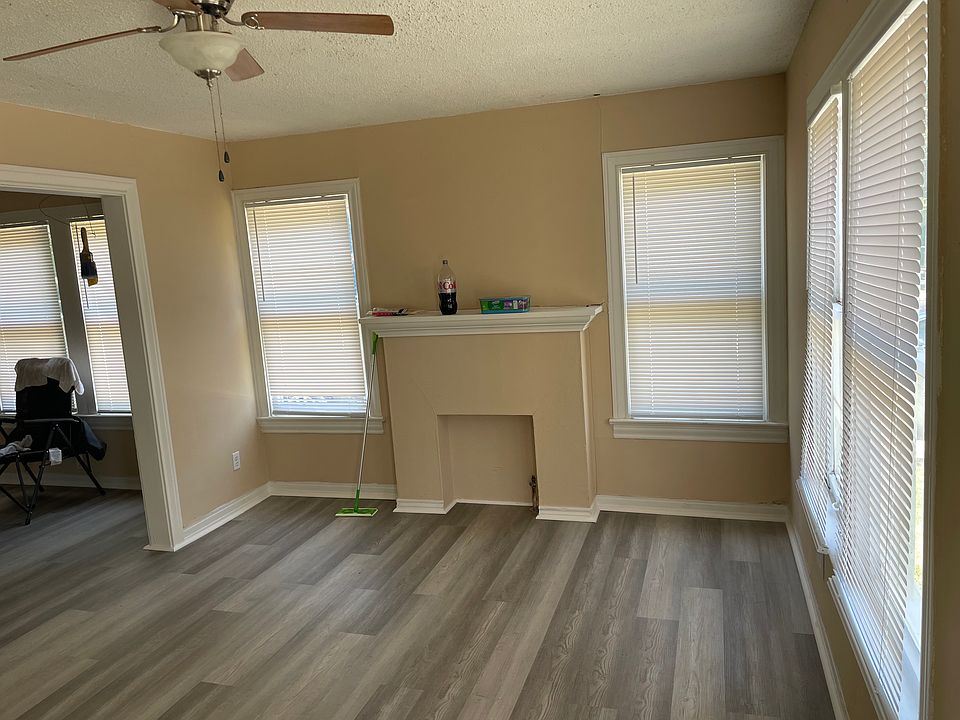 1st image of 882 Palm St