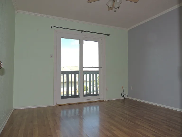 1461 Moore Ave #1 — Photo 6