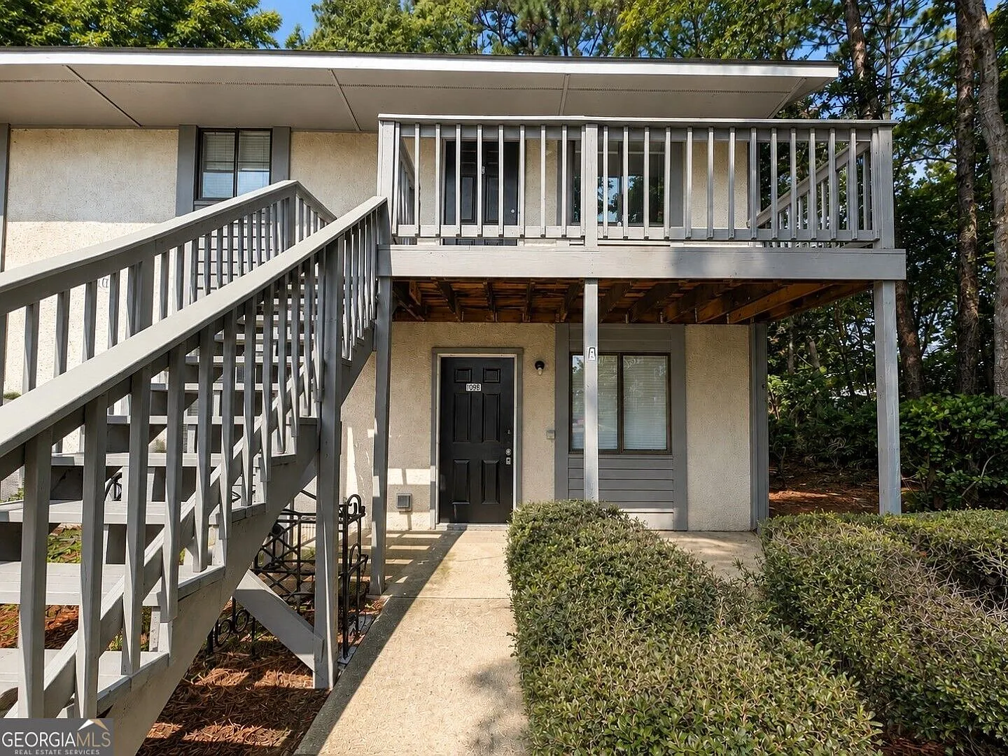 2 bed, 1.0 bath, 800 sqft, $900 — Photo 4