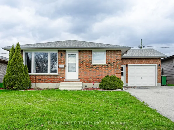 7 Raven Ave, Saint Thomas, ON N5R 5K8