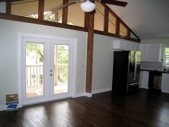 Living Room/Kitchen