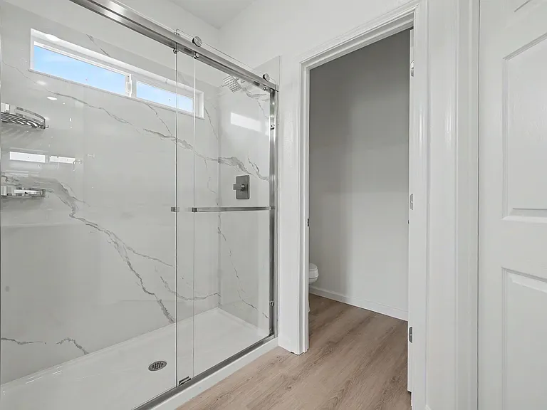 2426 Village Dr — Photo 25