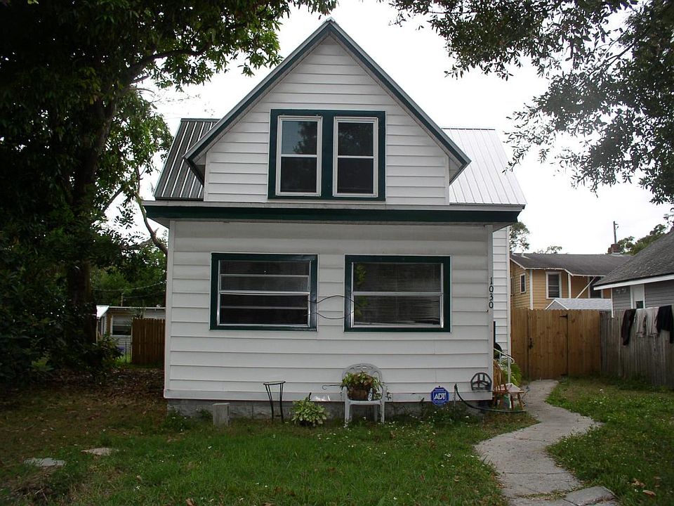 1st image of 1030 17th St N #2