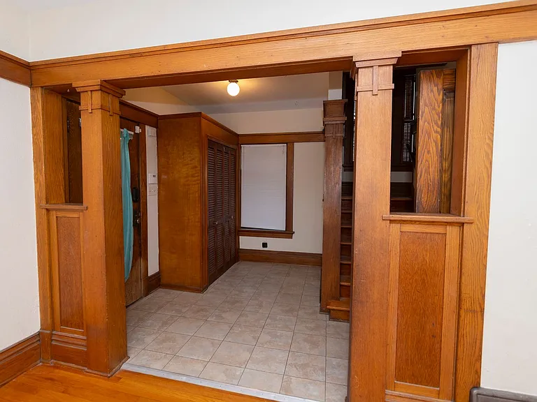 1106 Woodward Ave — Photo 6