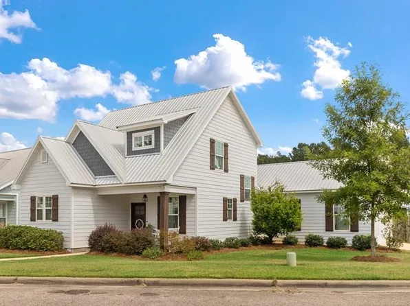 245 Chloe Ct, Dothan, AL 36303