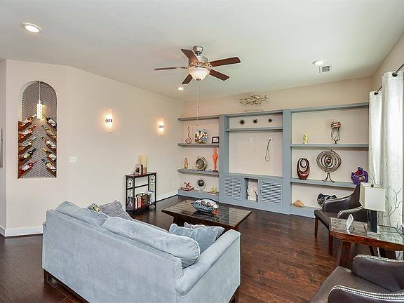 5th image of 17018 Canosa Dr