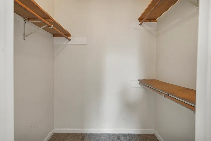 6716 Willowbrook Dr #7 — Photo 11