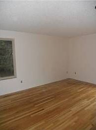 3rd image of 9542 172nd Ave NE