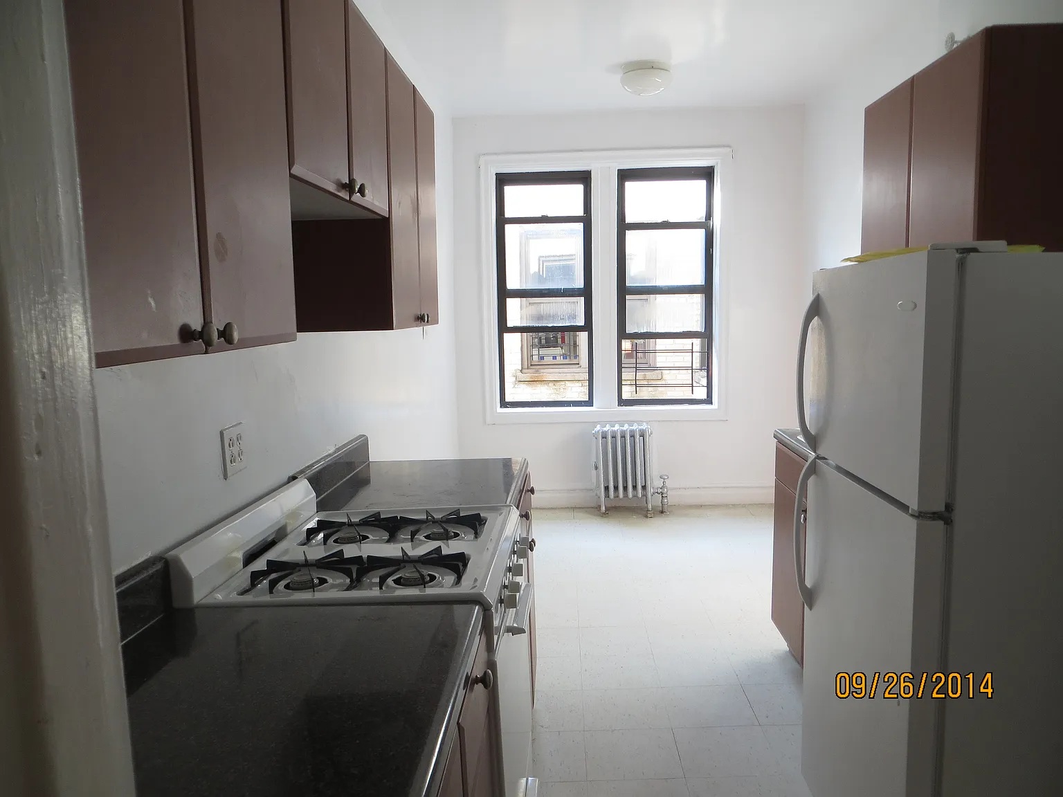 2 bed, 1200 sqft, $2,295 — Photo 4