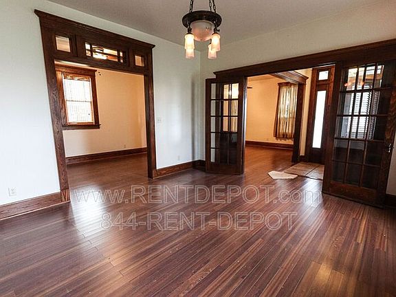 4th image of 24 W Maryland St