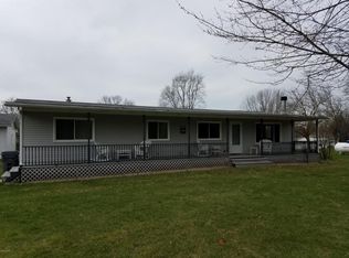 5765 Territorial Rd, Benton Harbor, MI 49022